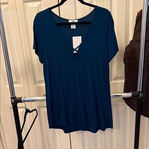 Women’s Teal V-Neck Short Sleeve Top with Crisscross Detail